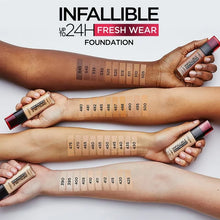Load image into Gallery viewer, L&#39;Oreal Paris Infallible 24-Hour Long-Lasting Foundation, 520 Sienna
