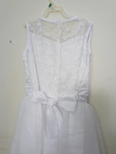 Load image into Gallery viewer, SABALAND GIRLS SIZE 14 WHITE FORMAL DRESS. NEW - # 3344