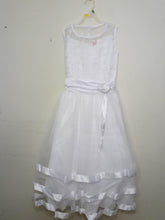 Load image into Gallery viewer, SABALAND GIRLS SIZE 14 WHITE FORMAL DRESS. NEW - # 3344
